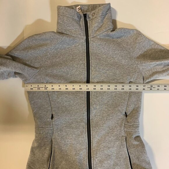 Lululemon Athletic Women's Insculpt Mockneck Full Zip Jacket Size 4 - Picture 13 of 15